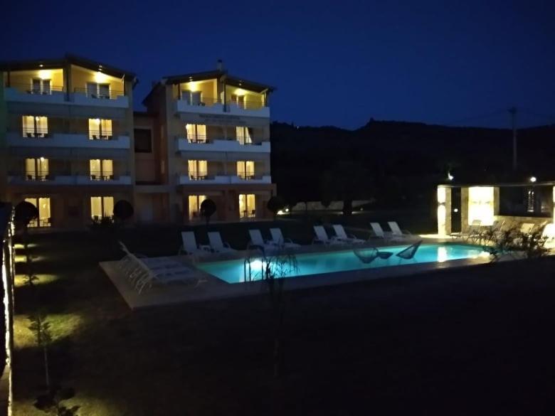 Alex House Aparthotel Zacharo Exterior photo